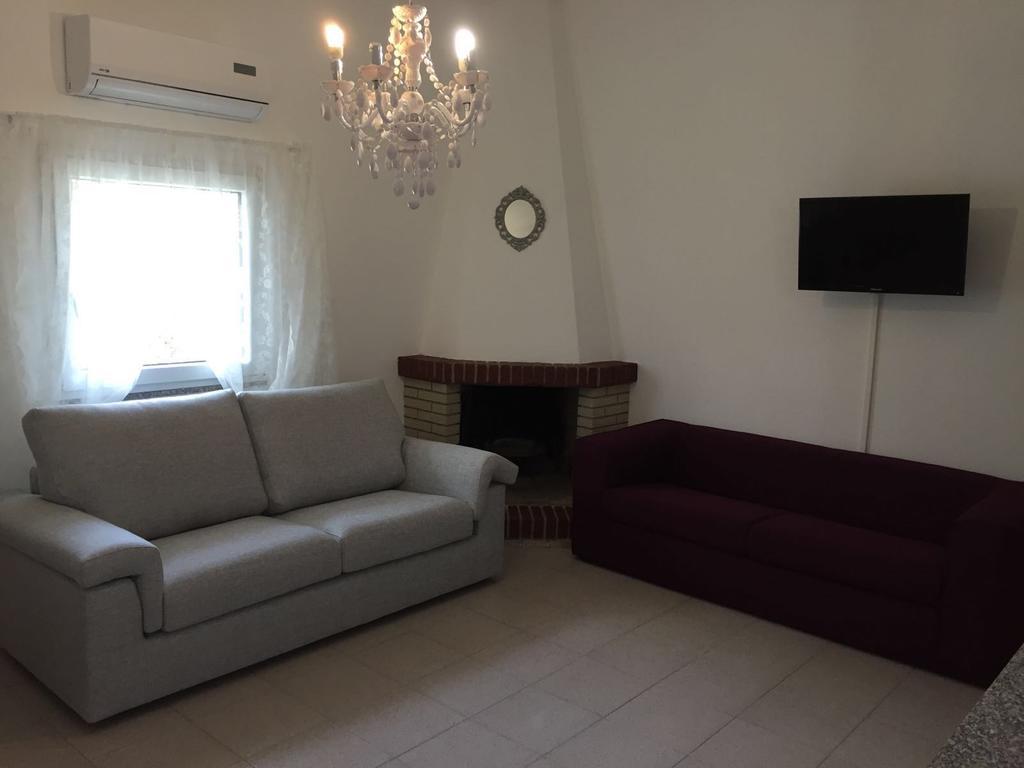 Il Fenicottero Rosa Villa Olbia Luaran gambar
